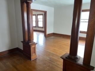 602 Tompkins St #2 - Photo 4 of 12