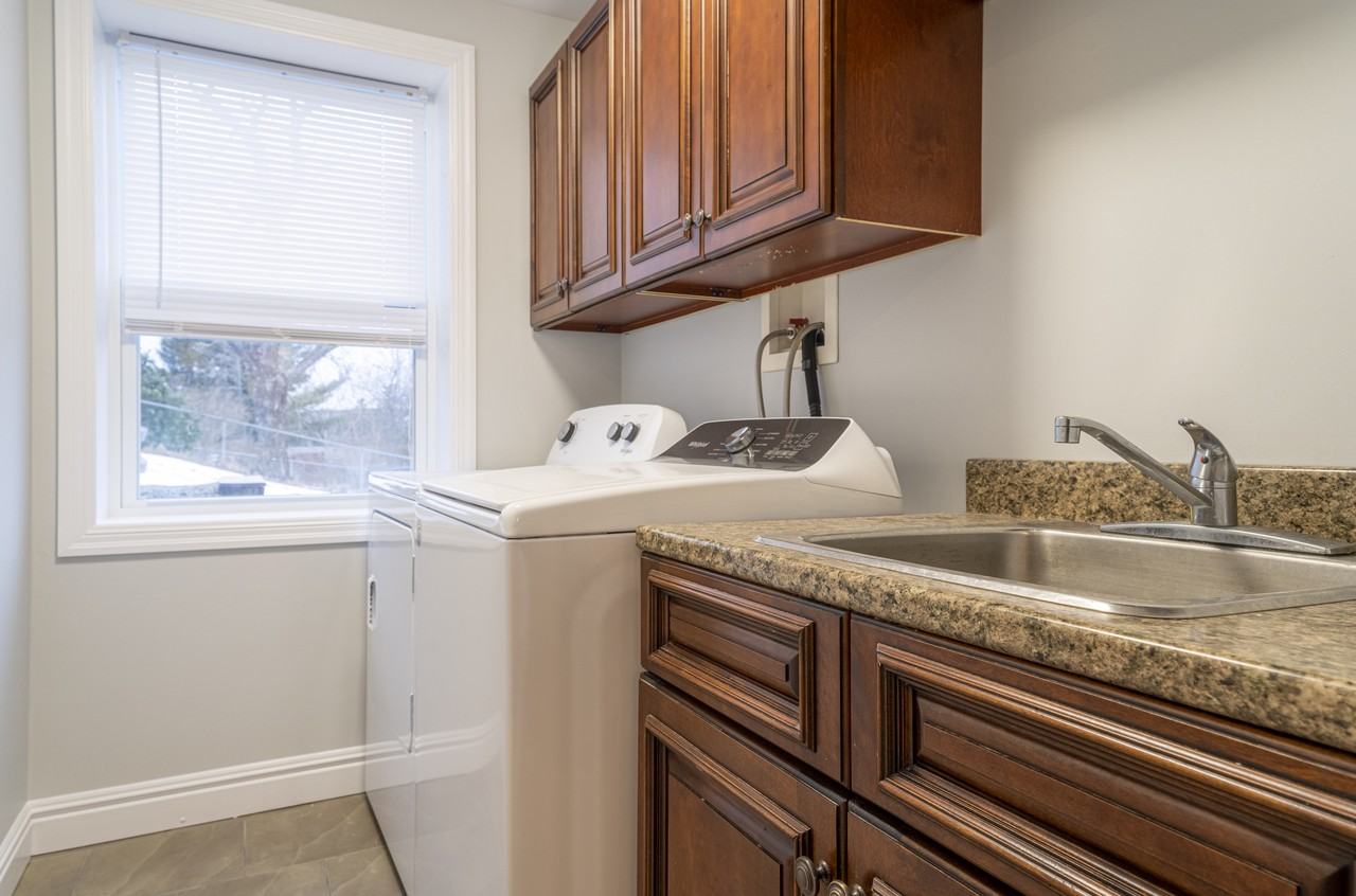 12 Obrine Street - Photo 6 of 26