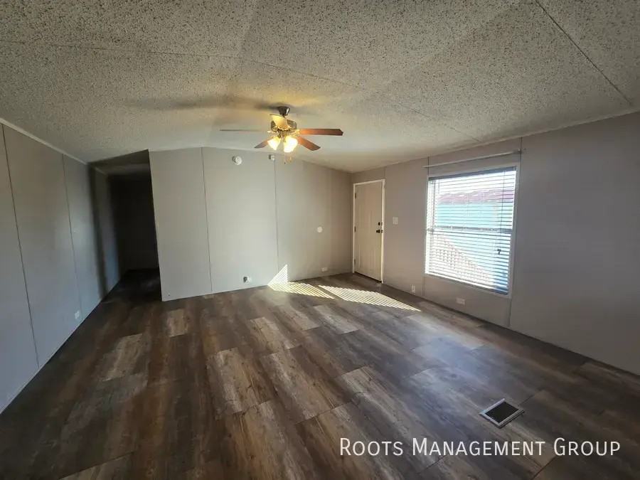 1138 Wildwood Dr #162 - Photo 4 of 15