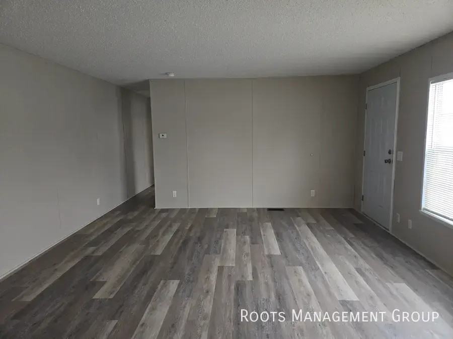 2763 Apollo Dr - Photo 3 of 14