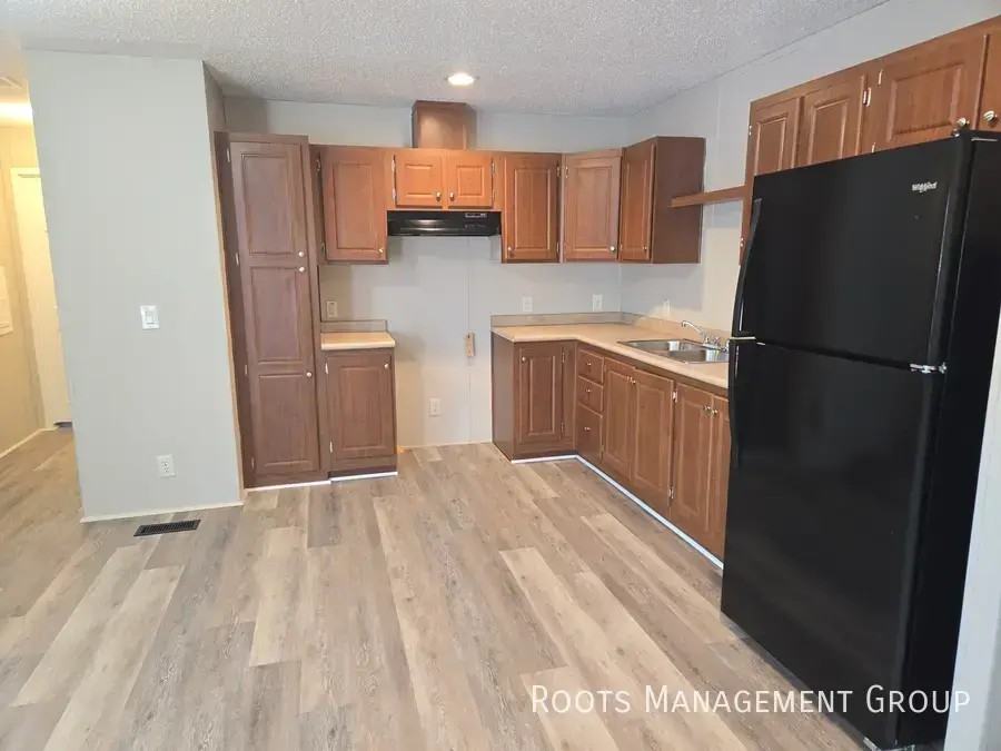 2898 Apollo Dr - Photo 5 of 19