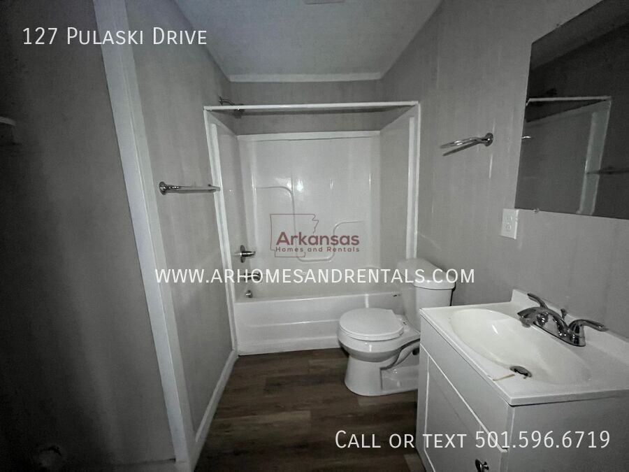 127 Pulaski Dr - Photo 6 of 12