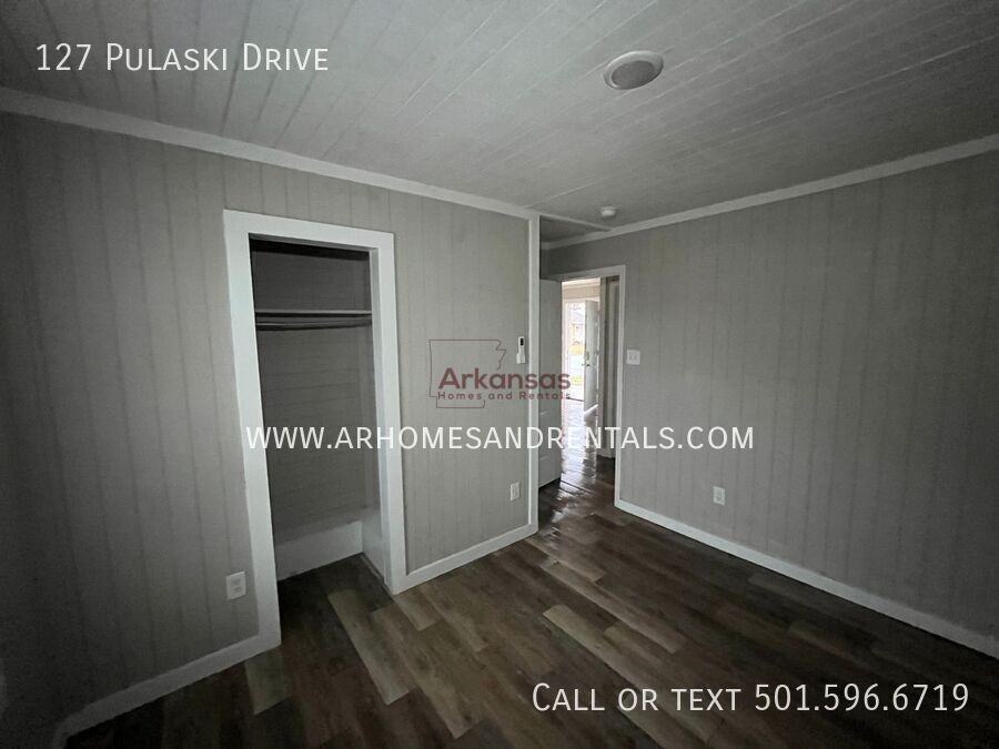 127 Pulaski Dr - Photo 7 of 12