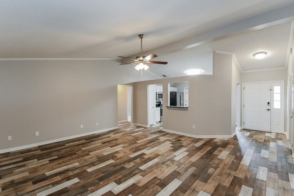 2931 Biloxi Trl - Photo 5 of 15