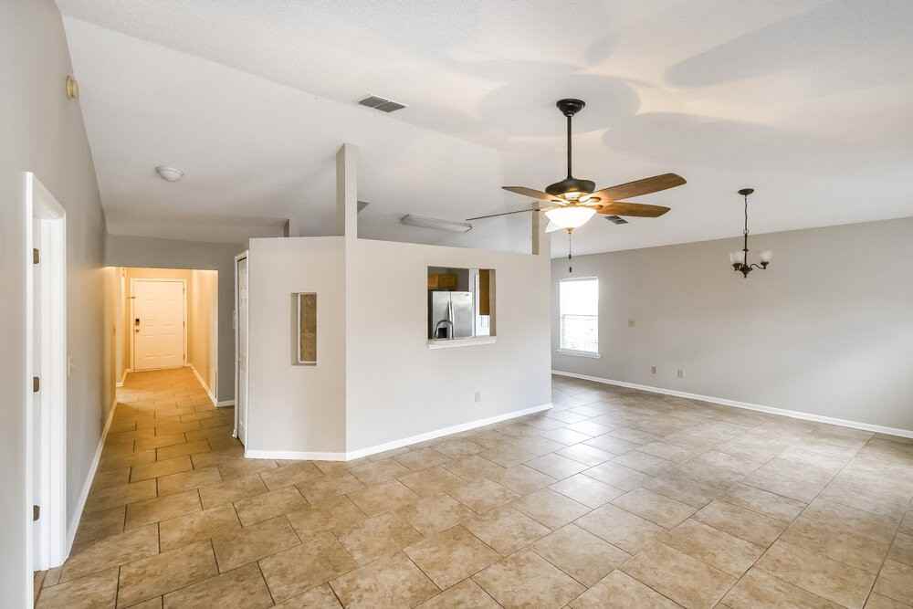 3292 Talisman Dr - Photo 3 of 16