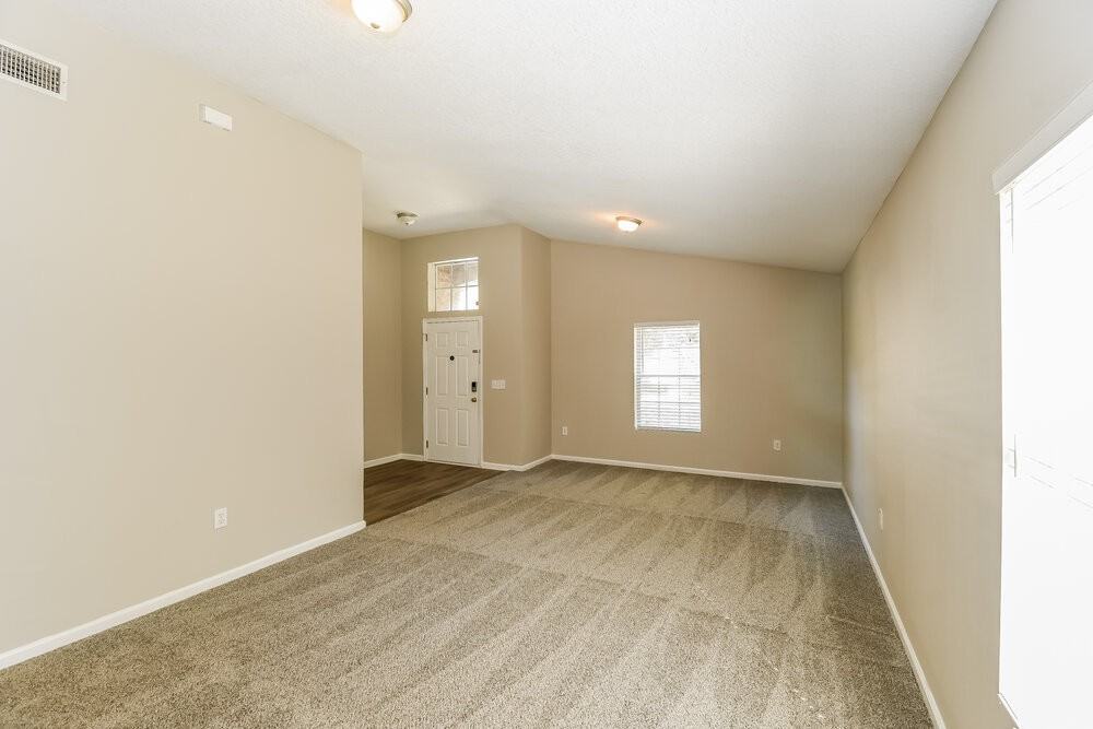 10260 Normanwood Ct - Photo 3 of 16