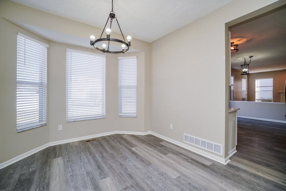 925 Mahle Dr - Photo 7 of 18