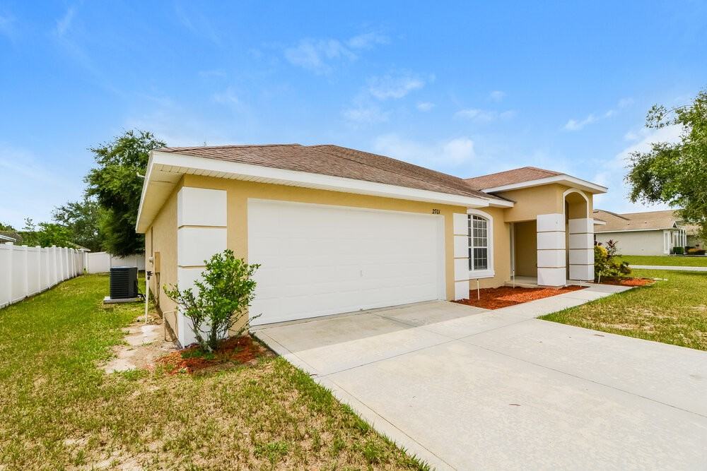 2701 Athens Dr - Photo 3 of 19