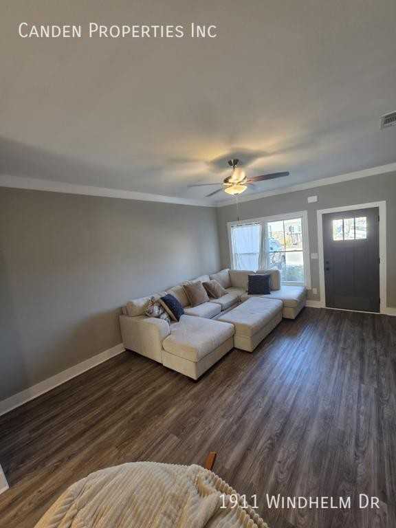 1911 Windhelm Dr - Photo 2 of 17