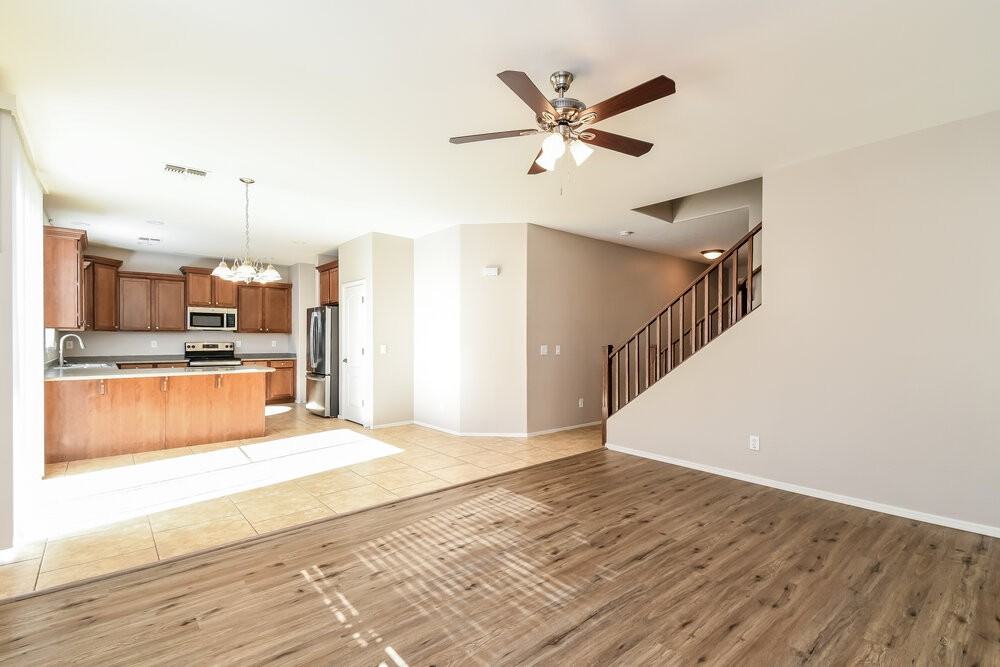 4055 E Vest Ave - Photo 6 of 20