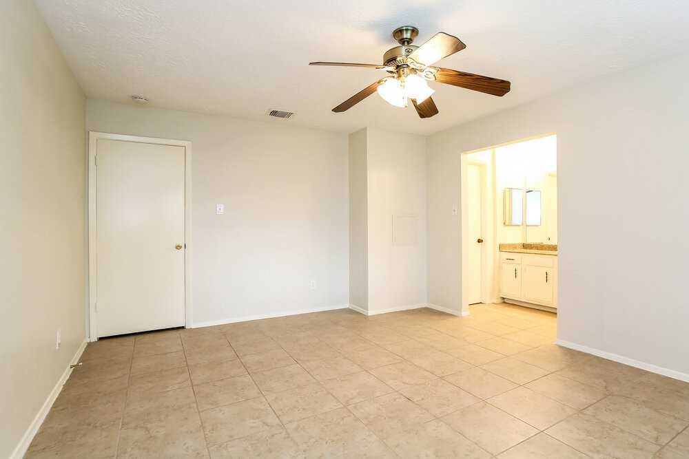 4511 Chestergate Dr - Photo 7 of 16