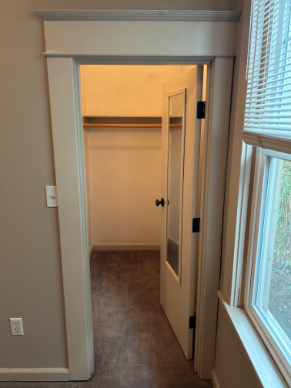 3642 Se 27th Ave - Photo 6 of 6