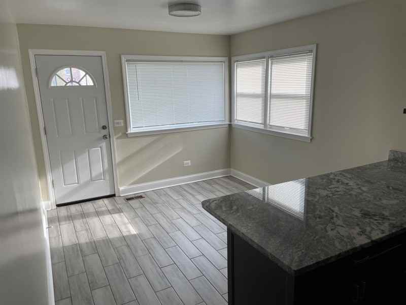 2119 N Mason Ave #1 - Photo 3 of 9