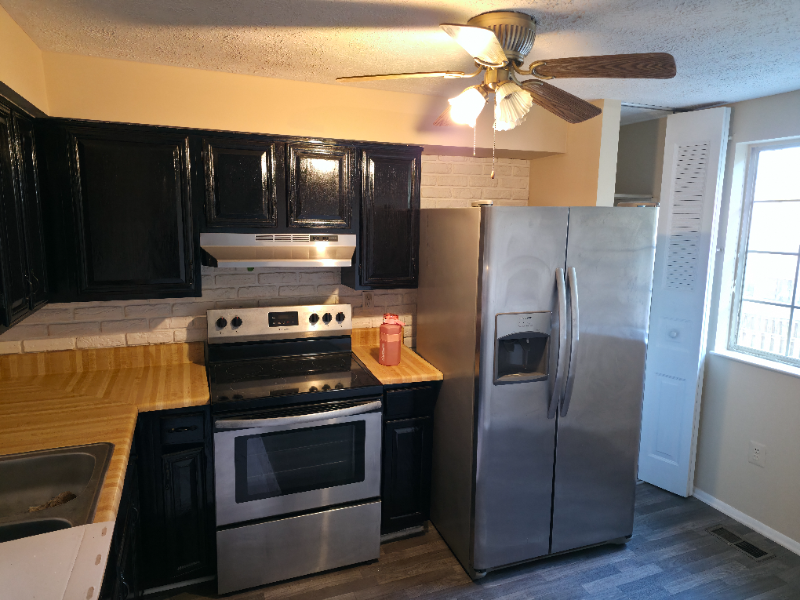 1771 Hillmeade Sq - Photo 3 of 7