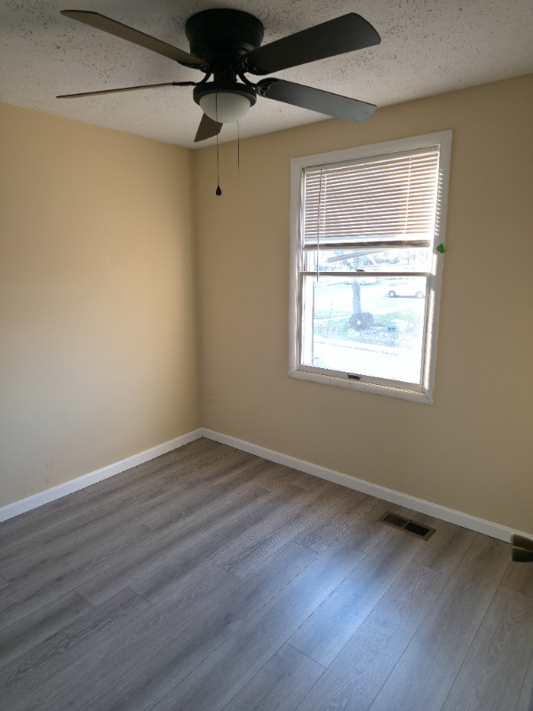 1771 Hillmeade Sq - Photo 5 of 7