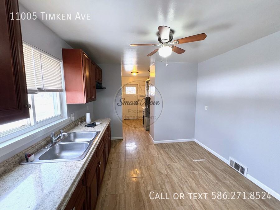 11005 Timken Ave - Photo 5 of 16