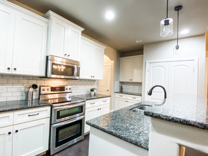 514 N Vandries Way - Photo 6 of 20