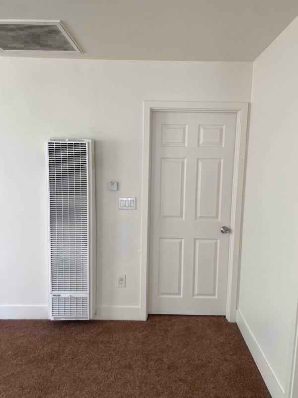 730 S 46th St - Photo 6 of 22