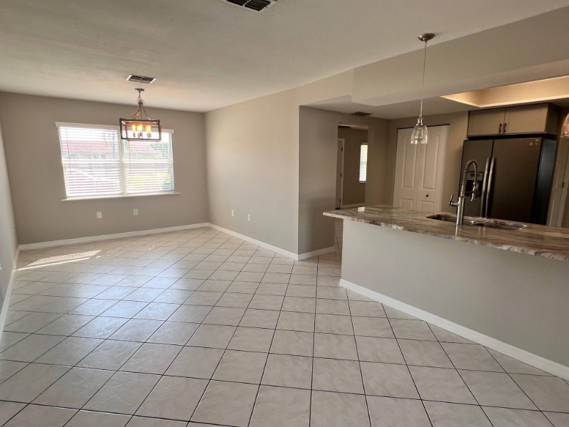 4317 Chipmunk Dr - Photo 4 of 13