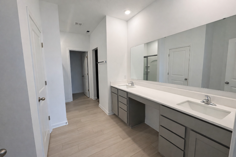 4640 Topaz Pointe Blvd - Photo 6 of 14