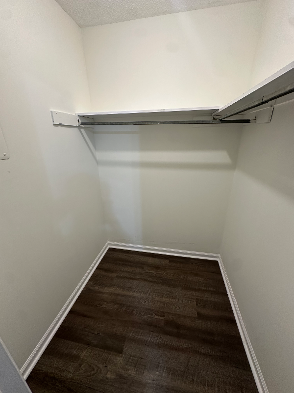 1954 Lakeview Rd #D - Photo 7 of 7