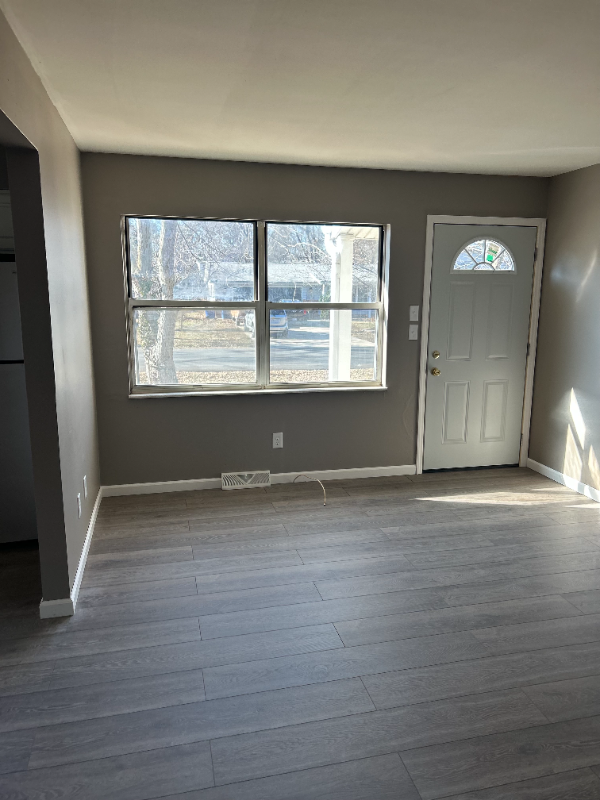 14 Joan Dr #A - Photo 5 of 13