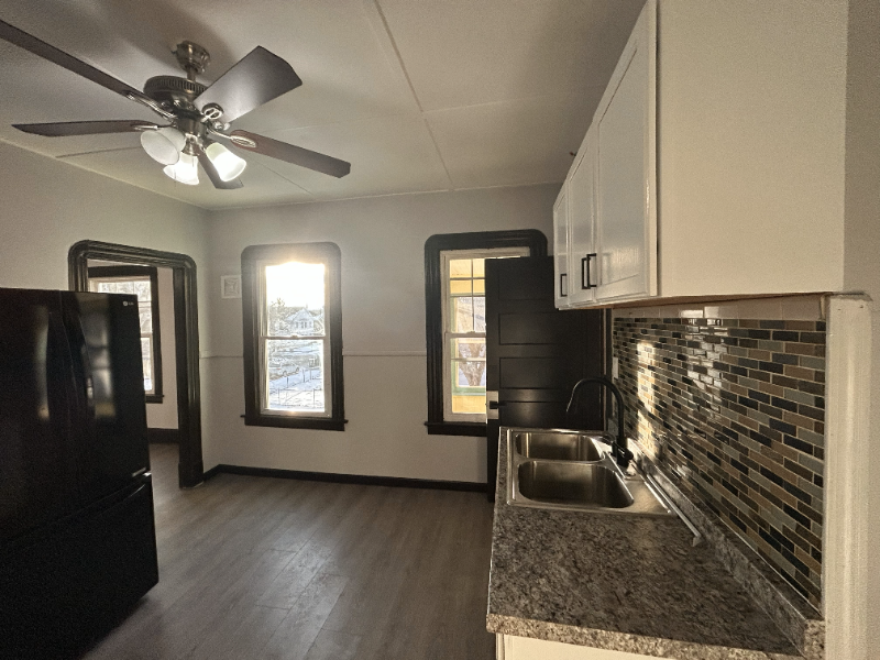 132 Alderman St #2 - Photo 3 of 13