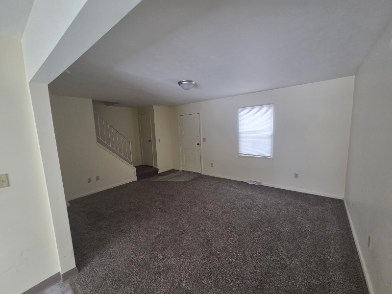 339 Mathews Rd - Photo 4 of 7