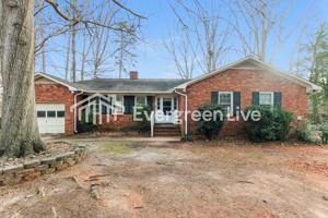 featured image of 213 Andover Cir