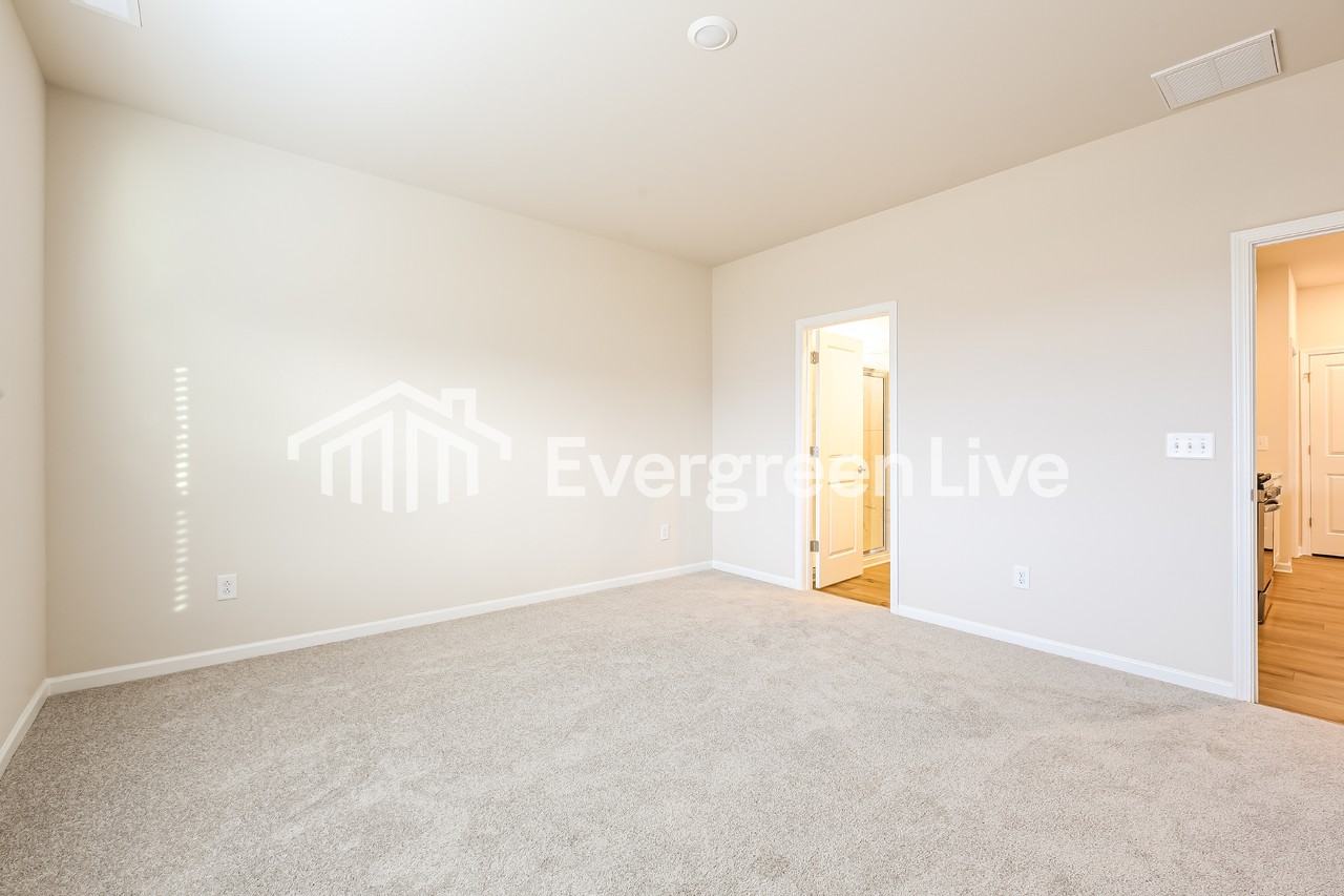 408 Lees Corner Ln - Photo 7 of 14