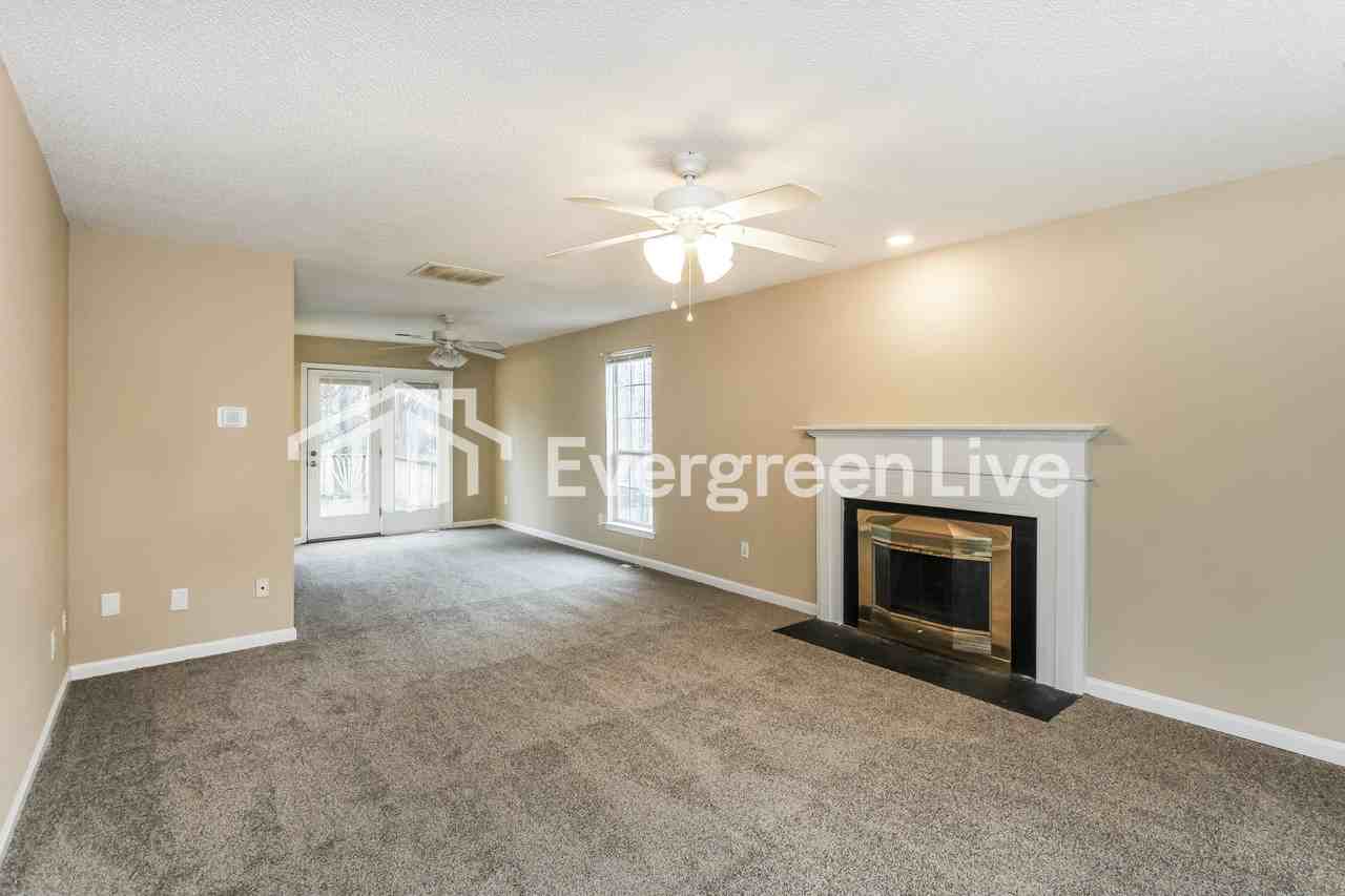 510 Sweet Thorne Rd - Photo 3 of 15