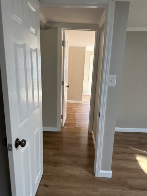 103 Ellis St Sw - Photo 3 of 7