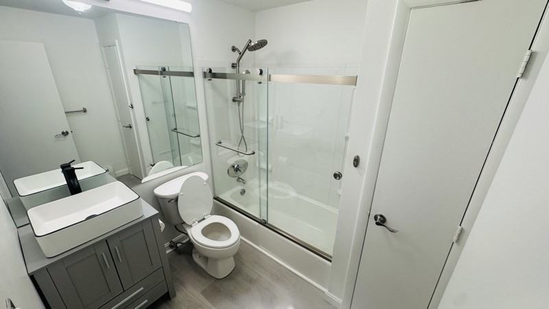 128 Mammoth Rd #24 - Photo 6 of 12