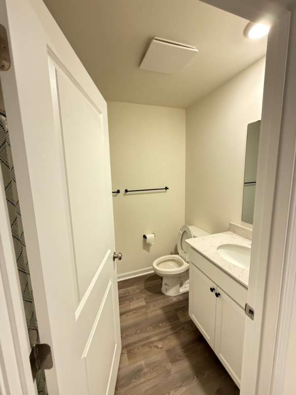 116 Vulcan St - Photo 4 of 14