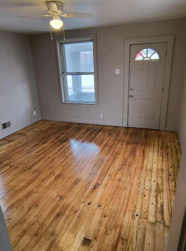 2231 Charles St - Photo 4 of 19