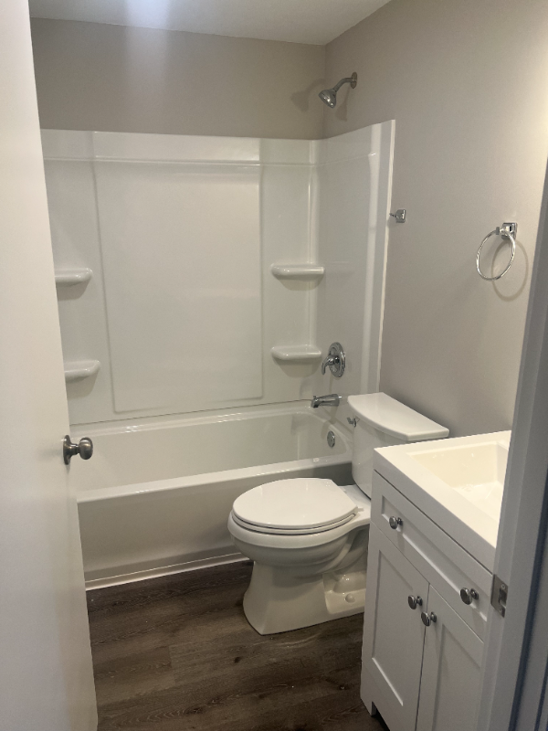 800 S 4th St #9 - Photo 7 of 18