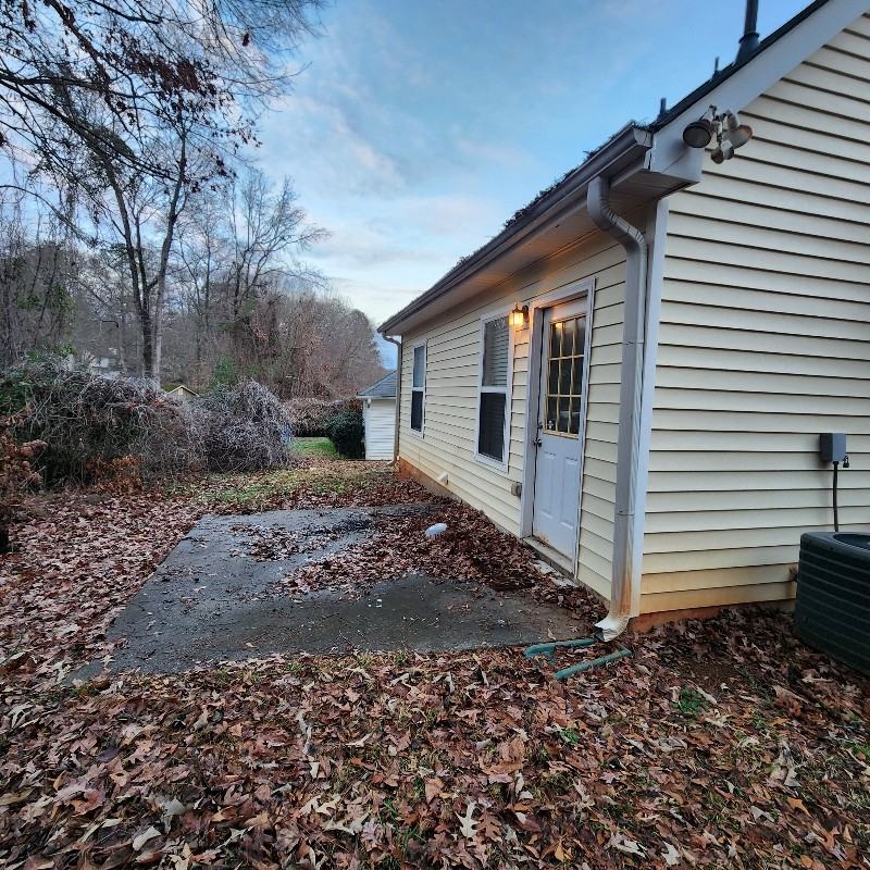 200 Glynn Addy Dr - Photo 4 of 17