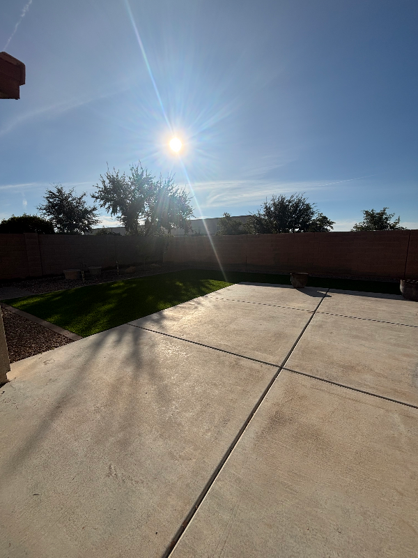 13779 W Earll Dr - Photo 3 of 10