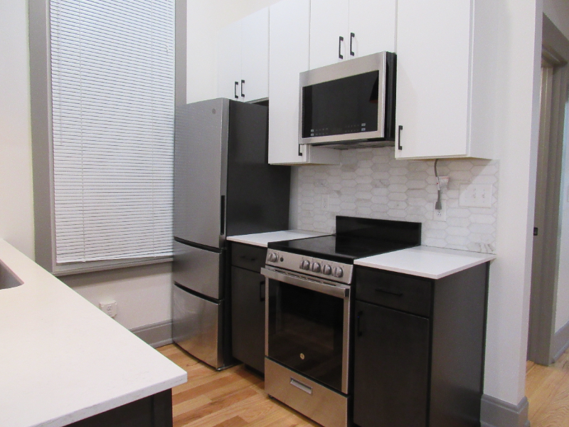 1725 Elm St #11 - Photo 3 of 14