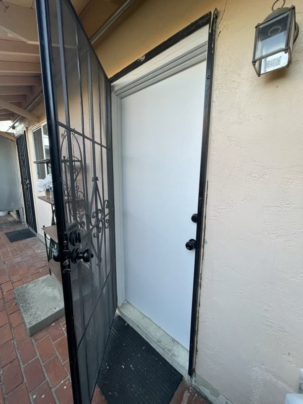 1 Estelle St - Photo 2 of 8