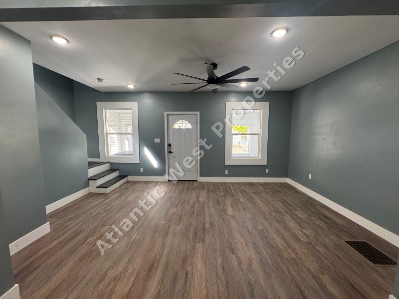 545 Carplin Pl - Photo 5 of 16