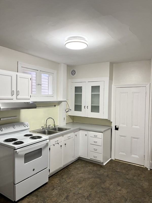 151 Chestnut St #1 - Photo 2 of 9