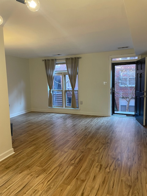 78 15th St Ne - Photo 4 of 10