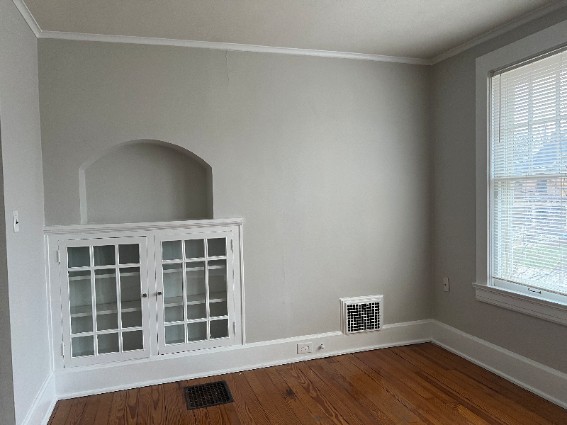 458 E Maxwell St #2 - Photo 6 of 17