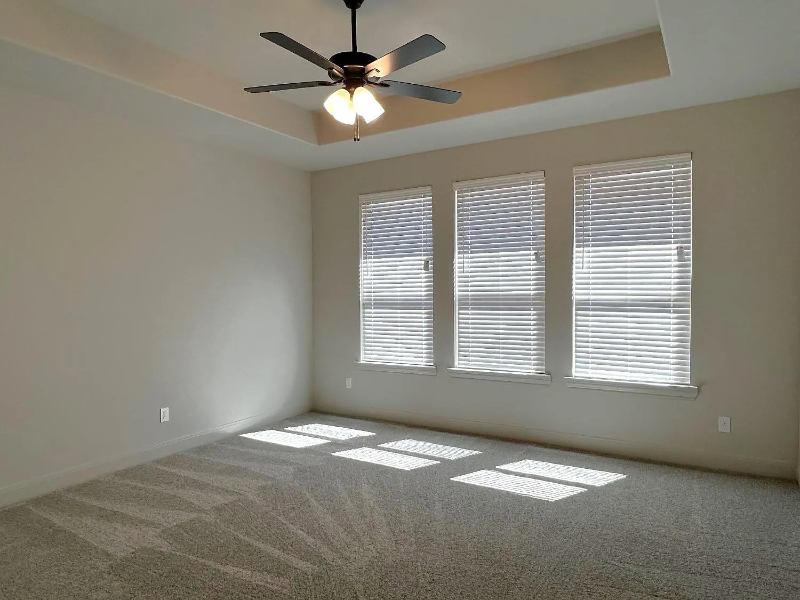 2801 133rd St - Photo 5 of 11