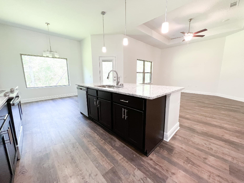 2315 Bergren Rd - Photo 3 of 13