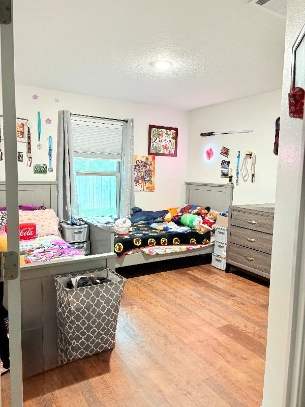 2315 Bergren Rd - Photo 4 of 13