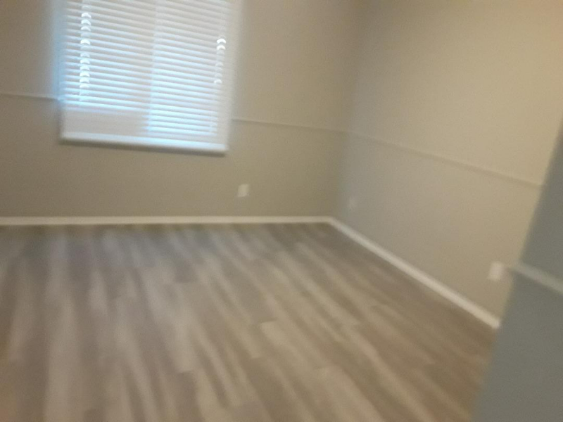 4852 W Frier Dr - Photo 6 of 12