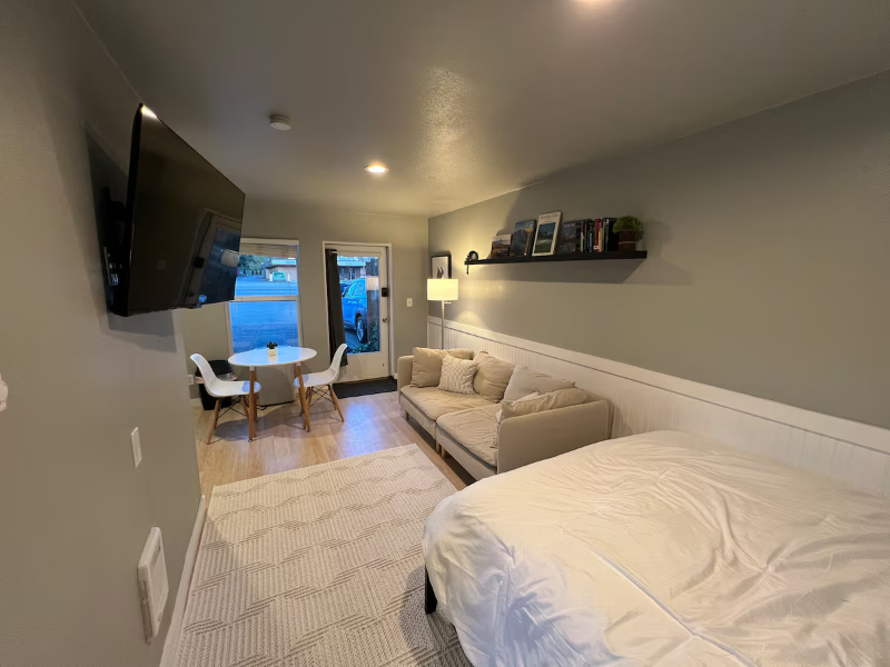 2504 Bridgeport Way W #C - Photo 2 of 12