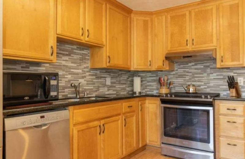 712 Magnolia Ct - Photo 6 of 18